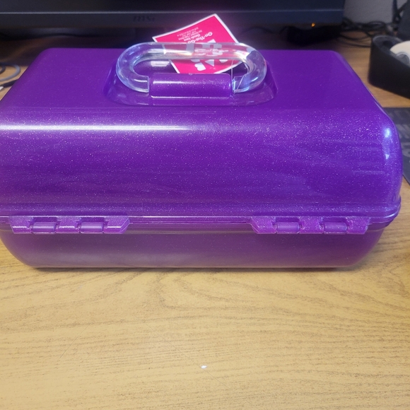 Caboodles - Picture 5 of 10